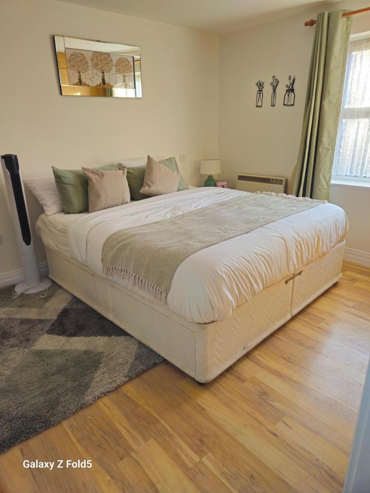 Spacious & Cosy Double And Single Bedrooms Close To Hendon & Colindale Tube Stations Экстерьер фото
