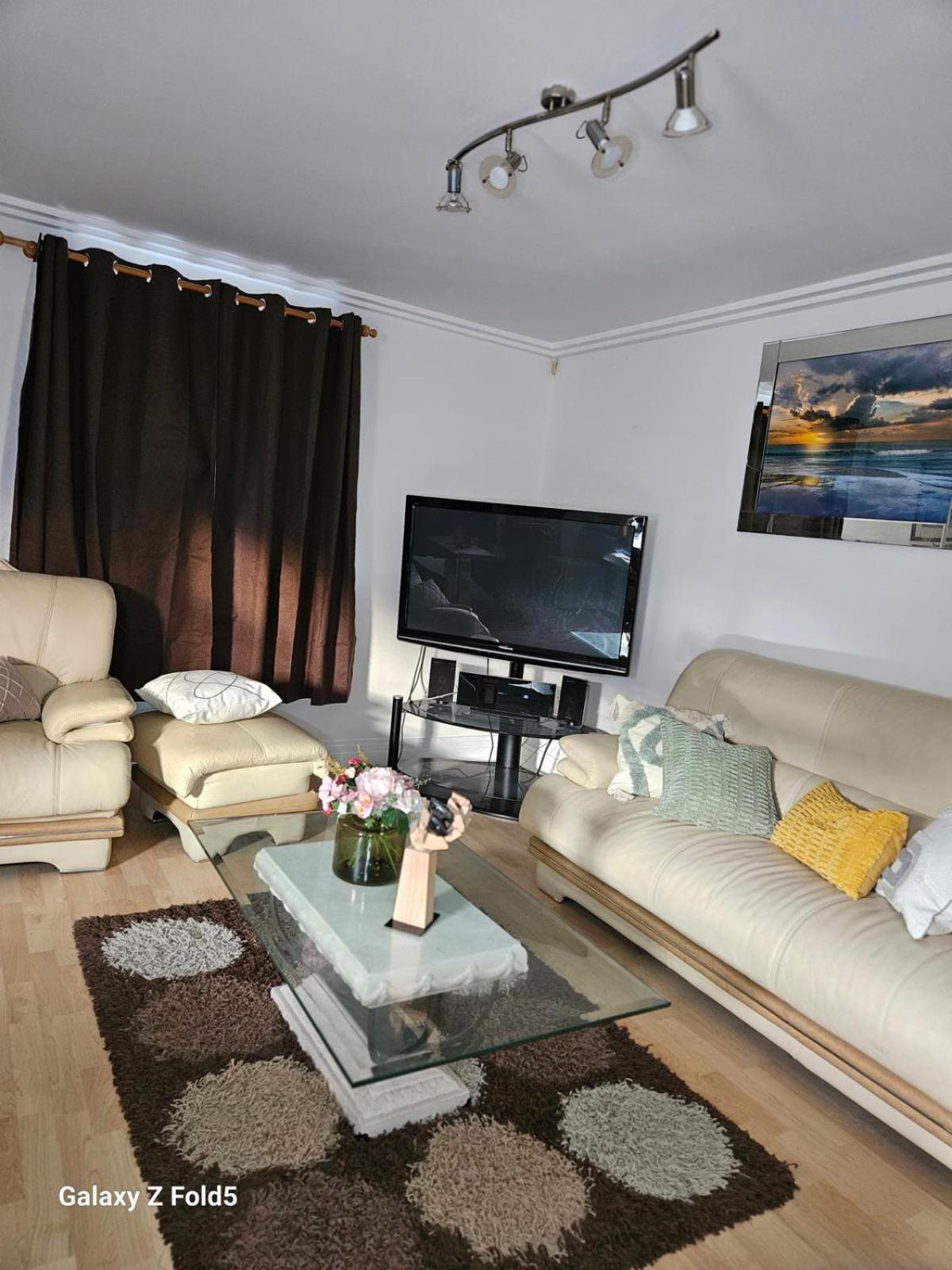 Spacious & Cosy Double And Single Bedrooms Close To Hendon & Colindale Tube Stations Экстерьер фото