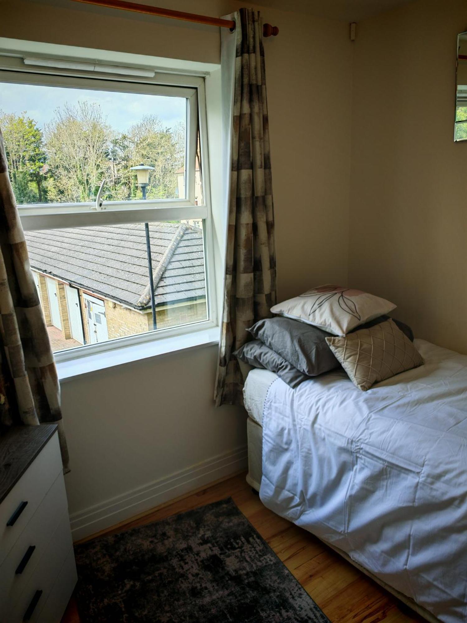 Spacious & Cosy Double And Single Bedrooms Close To Hendon & Colindale Tube Stations Экстерьер фото
