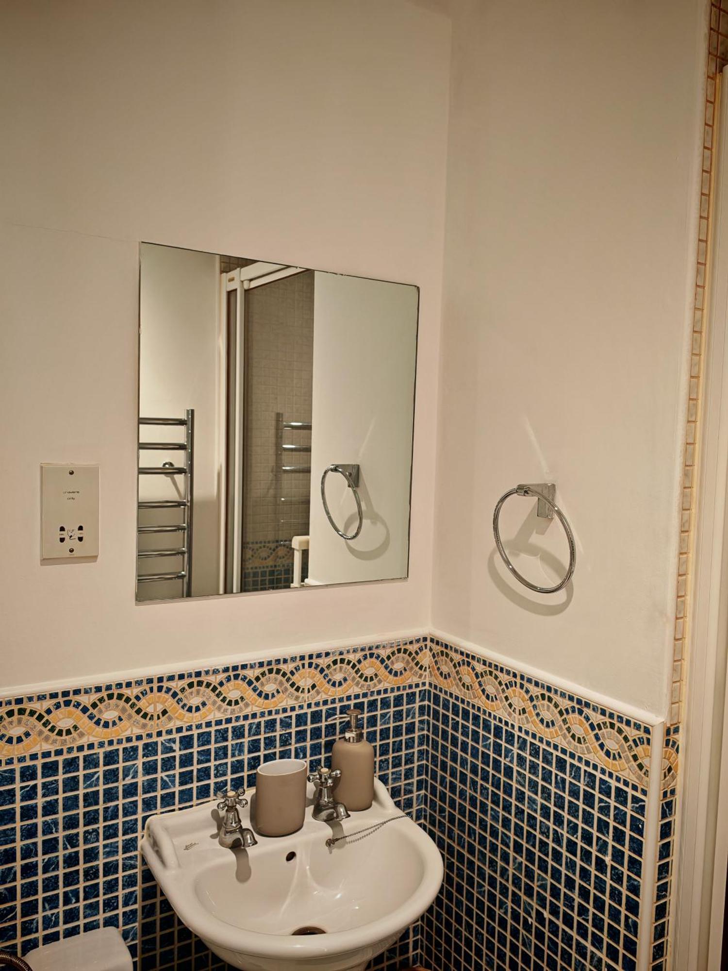 Spacious & Cosy Double And Single Bedrooms Close To Hendon & Colindale Tube Stations Экстерьер фото